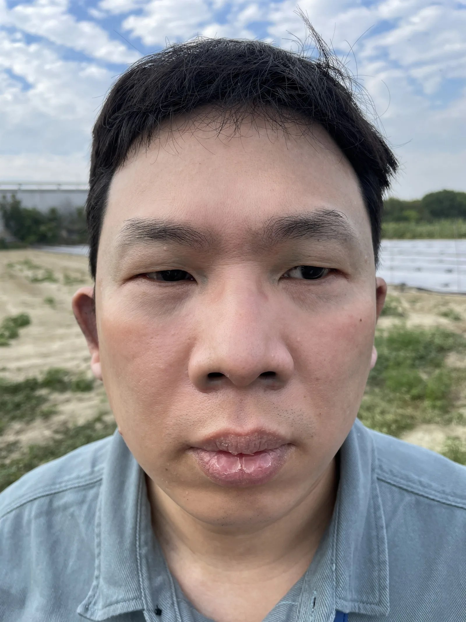 第四次後，阿輝越來越愛自拍