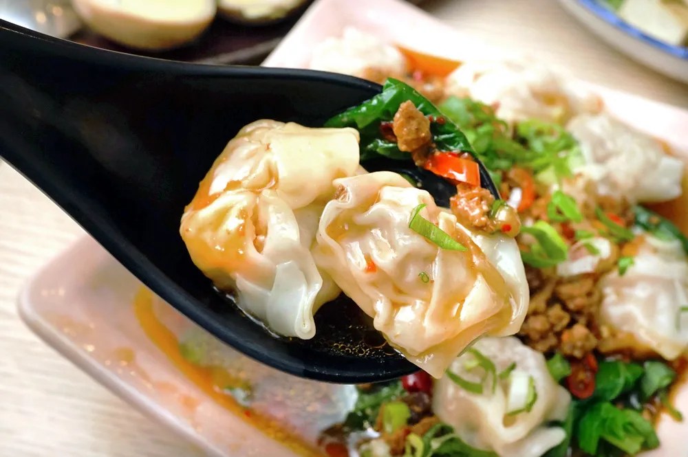 餛飩扎實飽滿