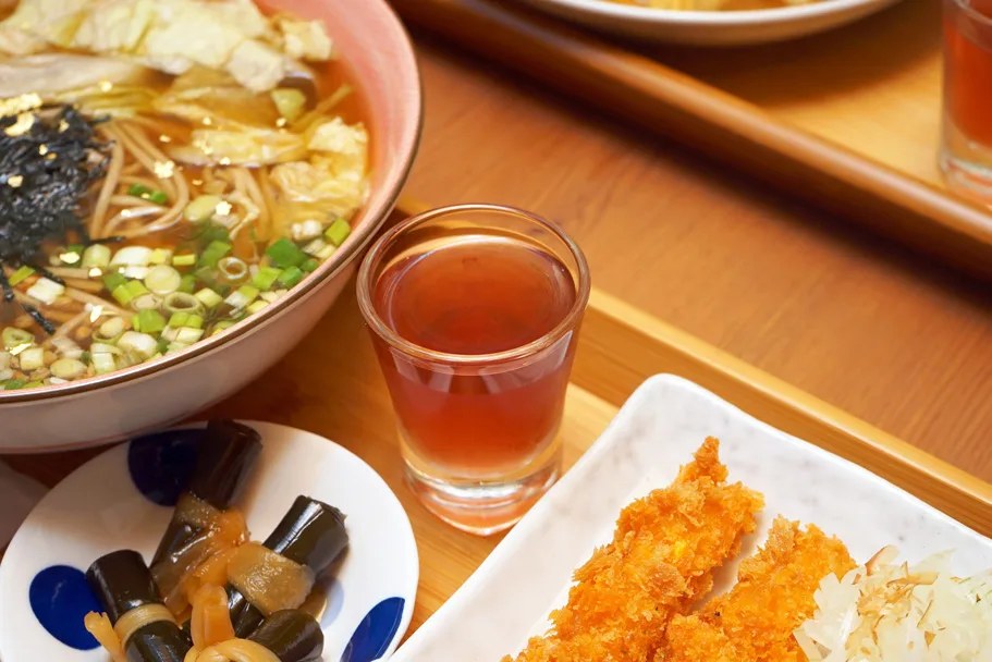 炸蝦麵衣酥脆、蝦肉鮮彈