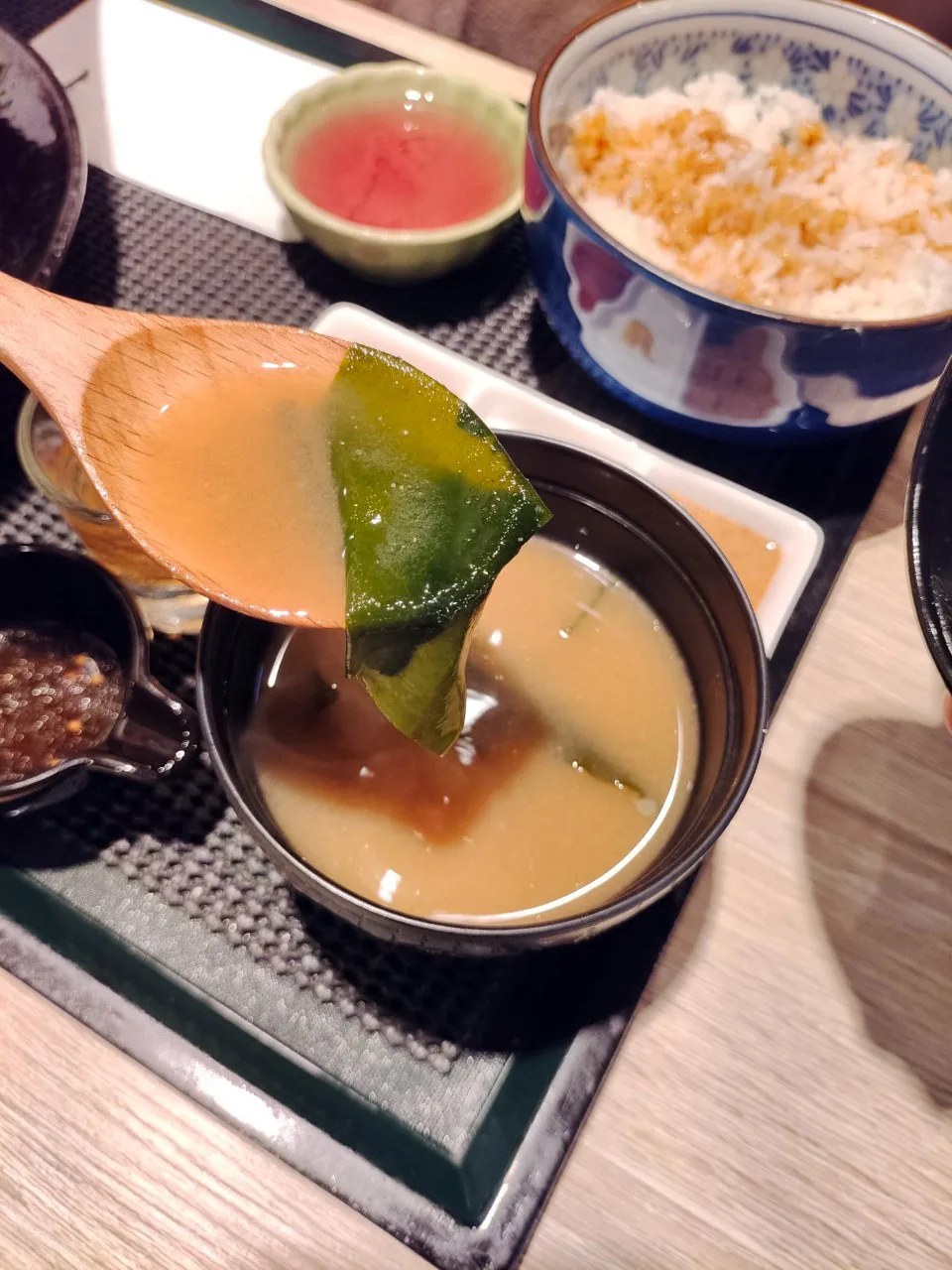 味噌湯可續