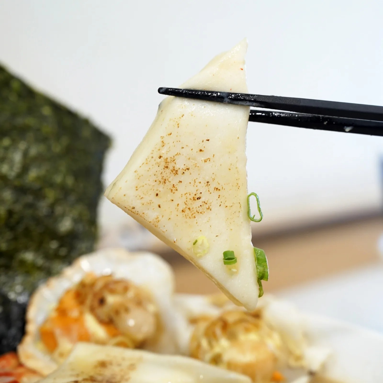 鱈魚豆腐吸滿湯汁