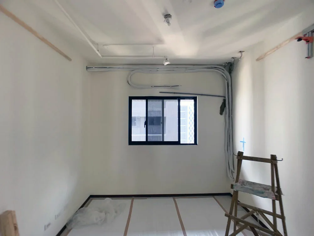 主臥、次臥施工中