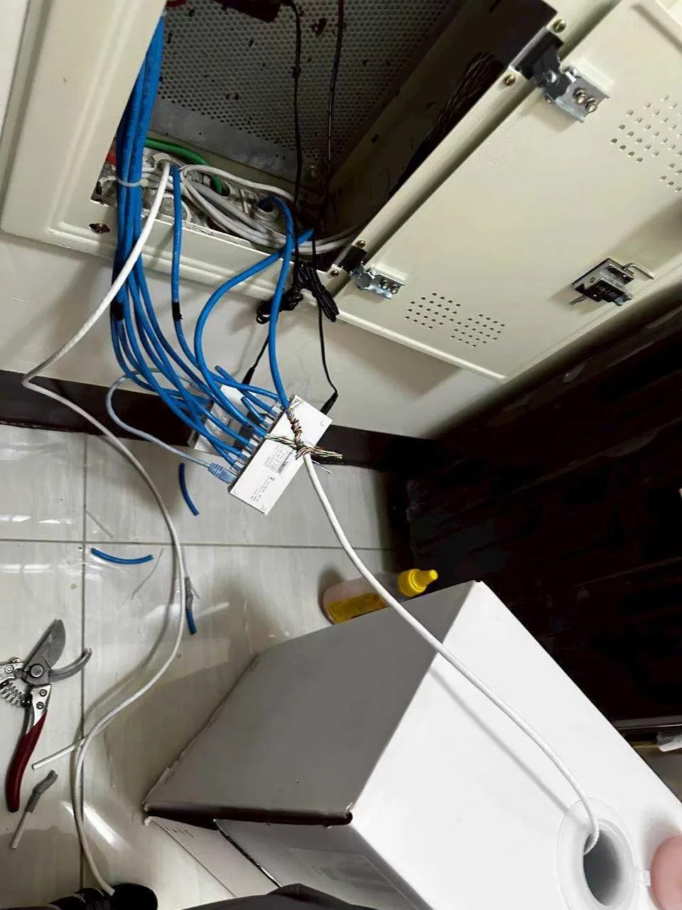 藏鋒弱電科技 高雄透天全屋網路抽換布線