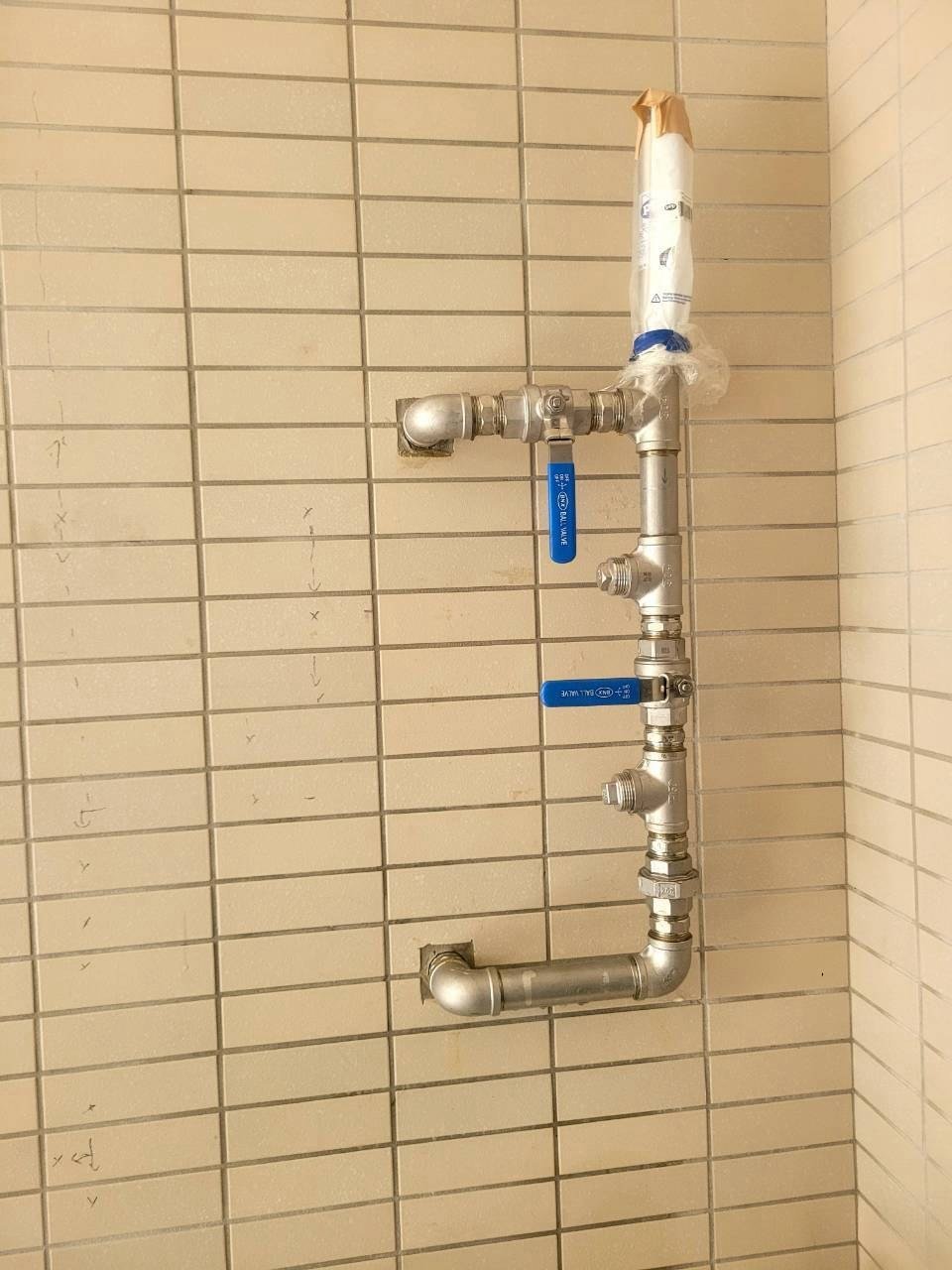 高雄全戶淨水施工前的總水閥與建商原配管